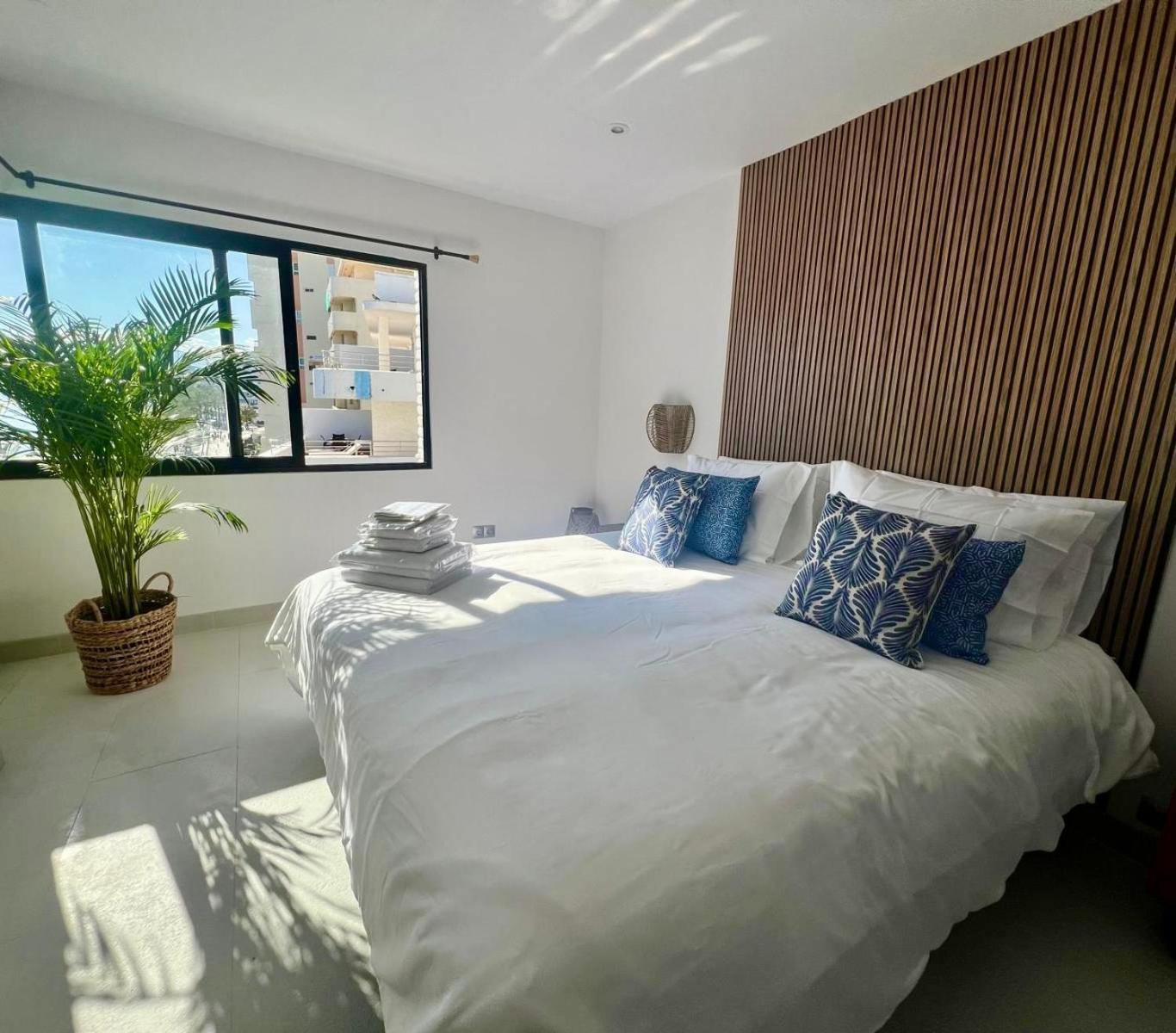 Marbella Beachfront Apartment 外观 照片