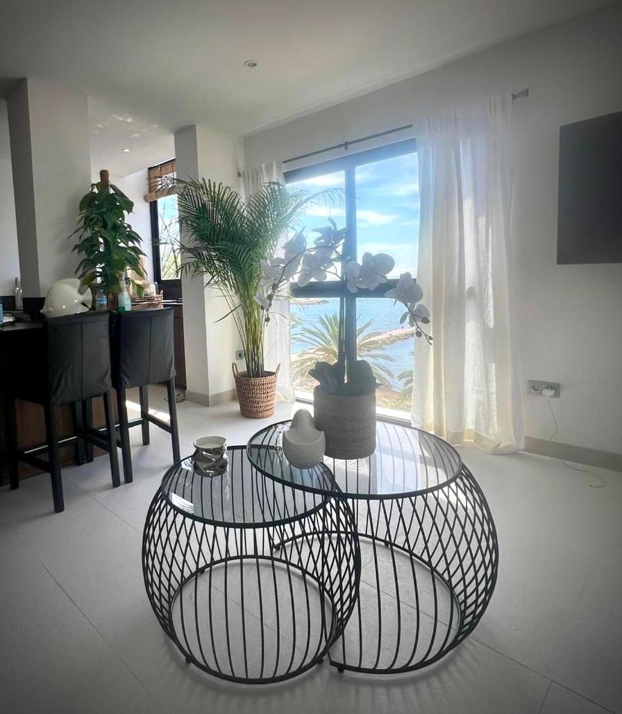 Marbella Beachfront Apartment 外观 照片