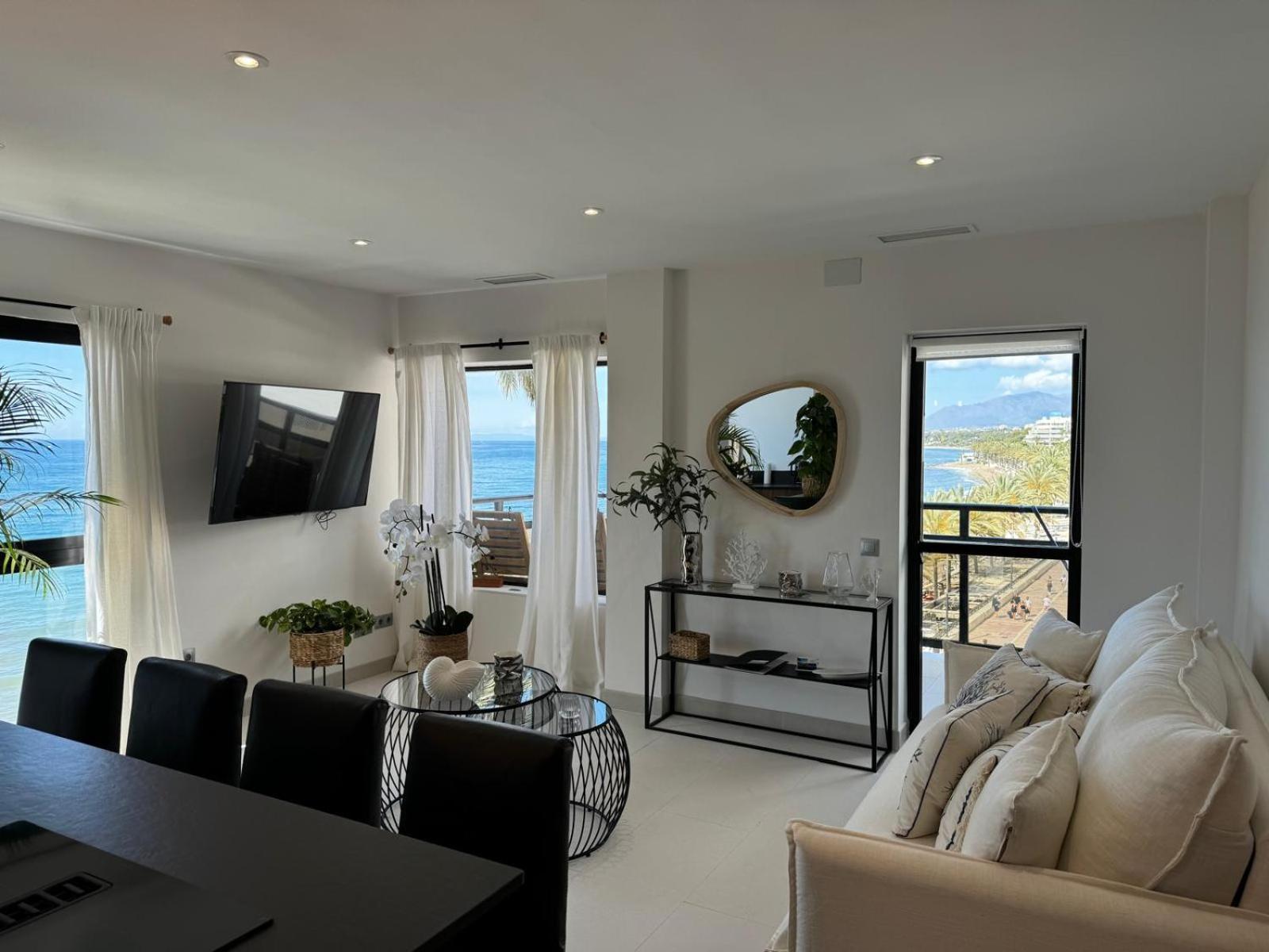 Marbella Beachfront Apartment 外观 照片